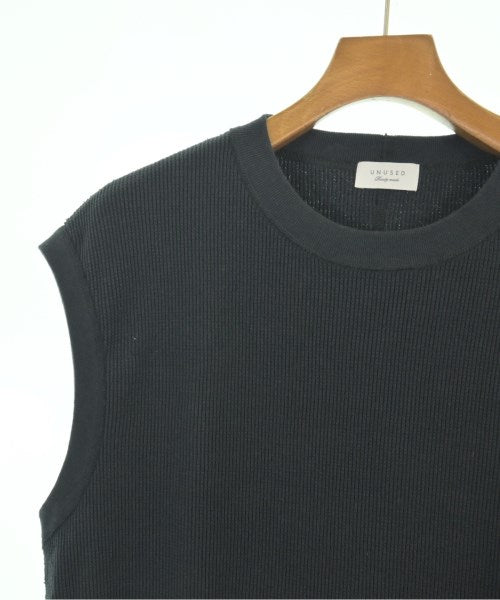 UNUSED เสื้อยืด/เสื้อท็อปส์