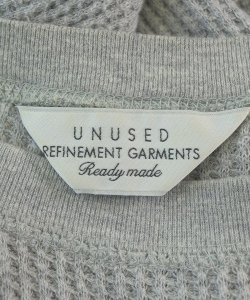 UNUSED เสื้อยืด/เสื้อท็อปส์