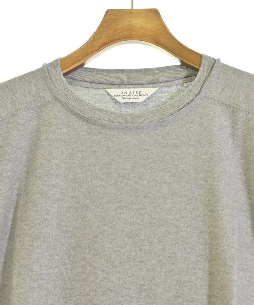 UNUSED เสื้อยืด/เสื้อท็อปส์