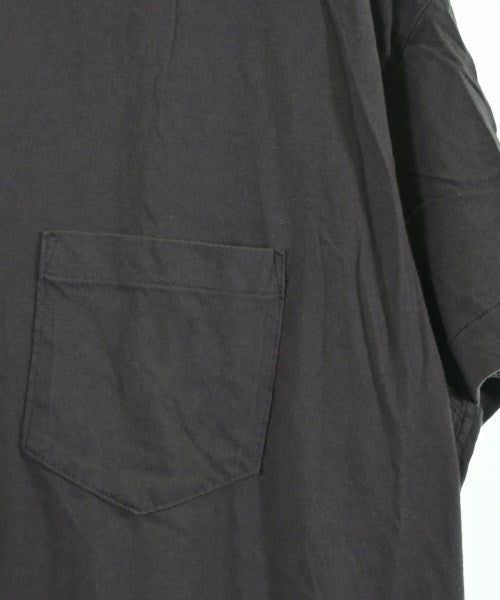 UNUSED เสื้อยืด/เสื้อท็อปส์