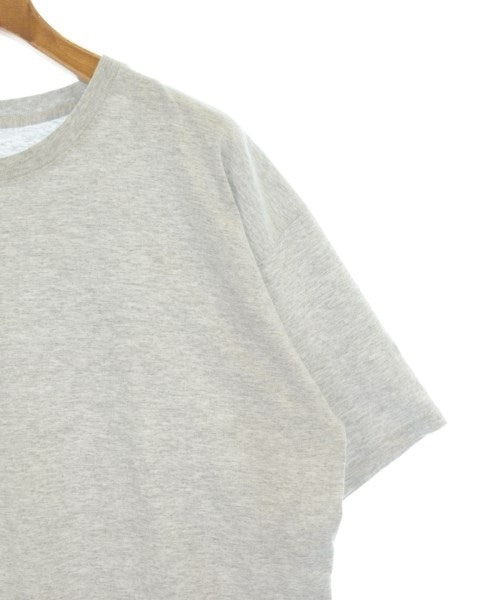 UNUSED เสื้อยืด/เสื้อท็อปส์
