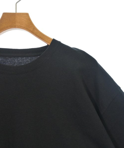 UNUSED เสื้อยืด/เสื้อท็อปส์