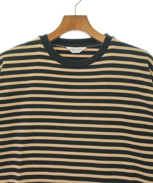 UNUSED เสื้อยืด/เสื้อท็อปส์