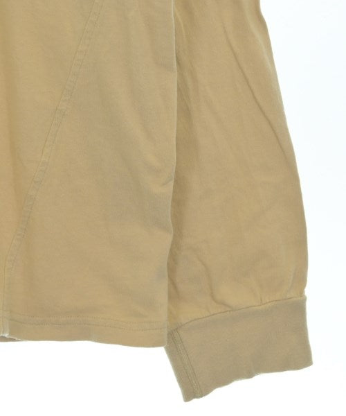 UNUSED เสื้อยืด/เสื้อท็อปส์
