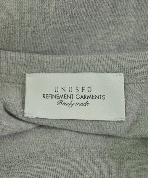 UNUSED เสื้อยืด/เสื้อท็อปส์