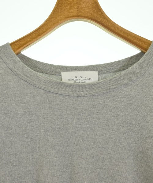 UNUSED เสื้อยืด/เสื้อท็อปส์
