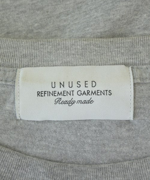 UNUSED เสื้อยืด/เสื้อท็อปส์