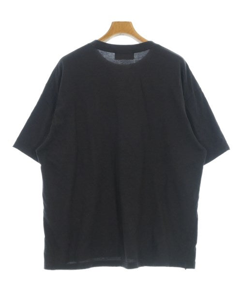 UNUSED เสื้อยืด/เสื้อท็อปส์
