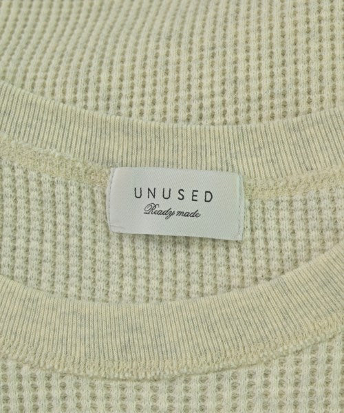 UNUSED เสื้อยืด/เสื้อท็อปส์