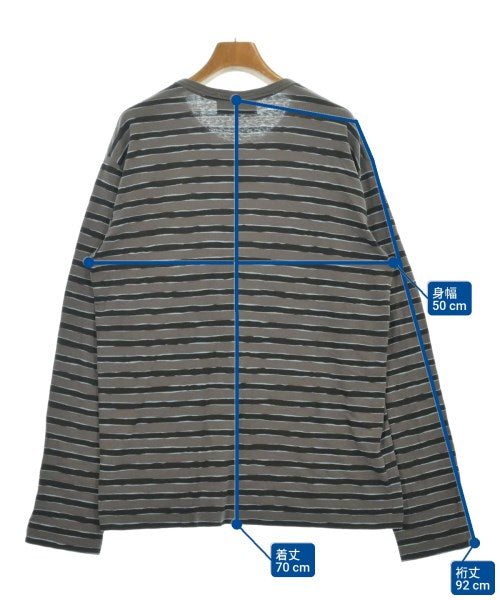 UNUSED เสื้อยืด/เสื้อท็อปส์