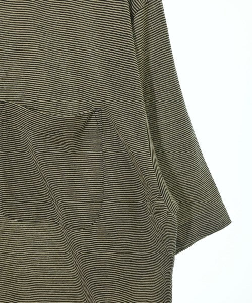 COMOLI เสื้อยืด/เสื้อท็อปส์