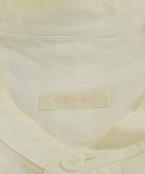 COMOLI เสื้อลำลอง