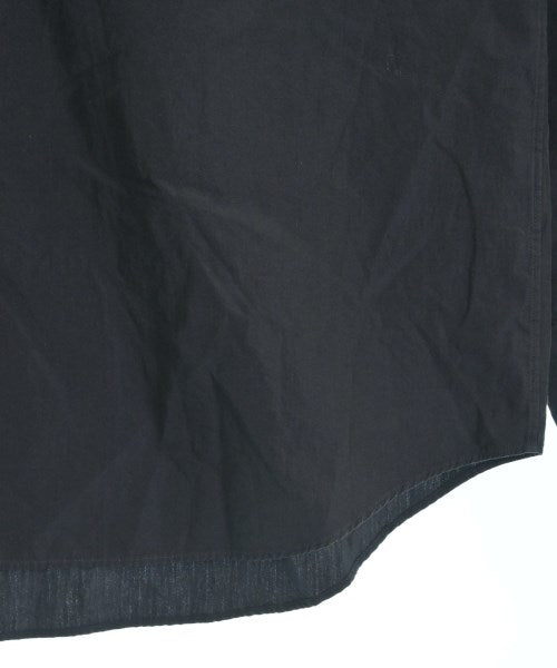 COMOLI เสื้อลำลอง