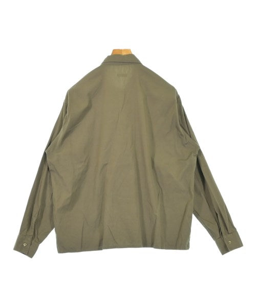 COMOLI เสื้อลำลอง