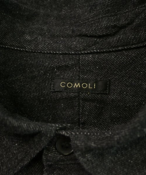 COMOLI เสื้อลำลอง