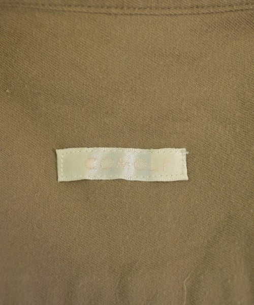 COMOLI เสื้อลำลอง