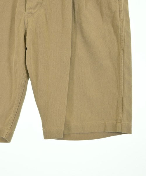 COMOLI กางเกงขาสั้น