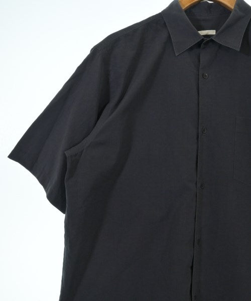 COMOLI เสื้อลำลอง