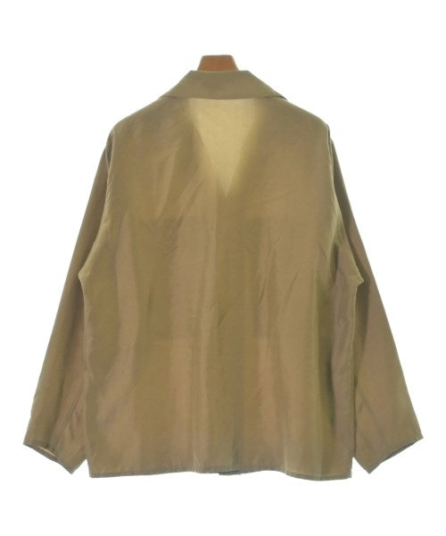 COMOLI เสื้อลำลอง