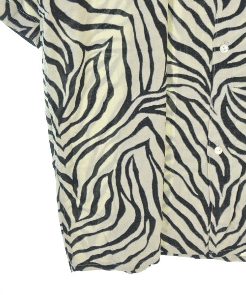 COMOLI เสื้อลำลอง