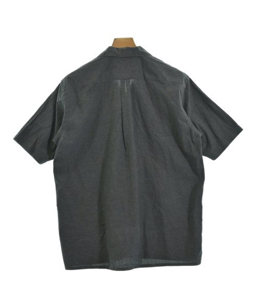 COMOLI เสื้อลำลอง