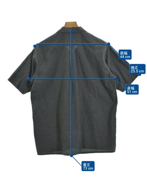COMOLI เสื้อลำลอง
