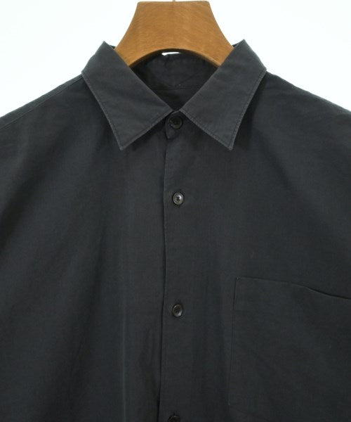 COMOLI เสื้อลำลอง