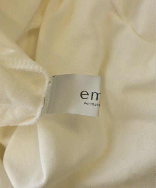 emmi atelier ชุดเดรส