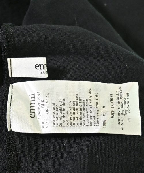 emmi atelier ชุดเดรส