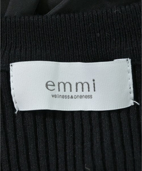 emmi atelier ชุดเดรส