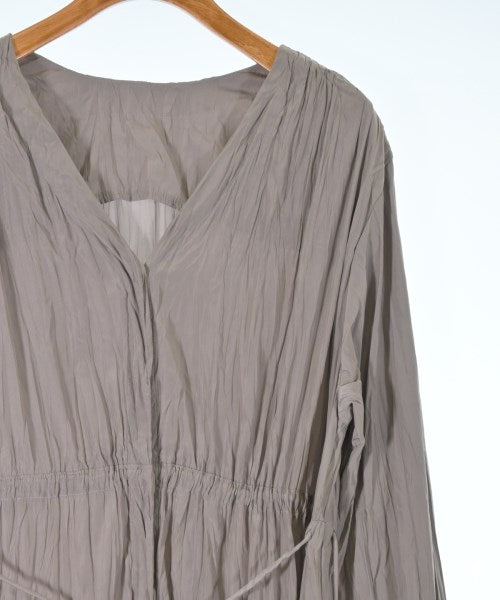 emmi atelier เดรสที่เป็นเสื้อเชิ้ตตัวยาว