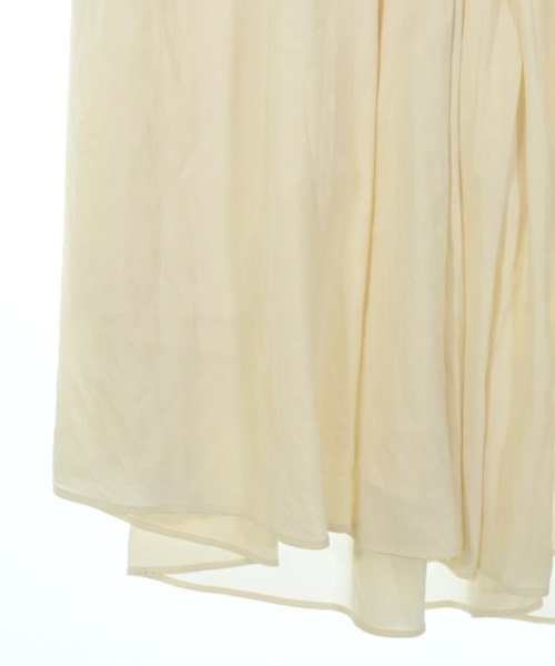 emmi atelier ชุดเดรส