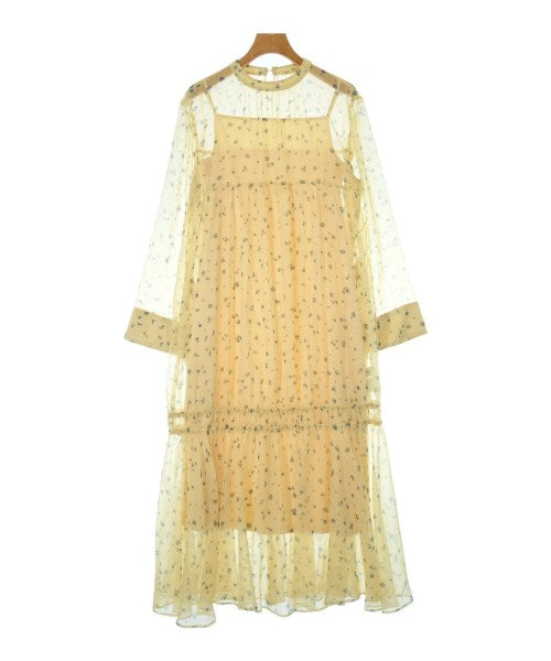 emmi atelier ชุดเดรส