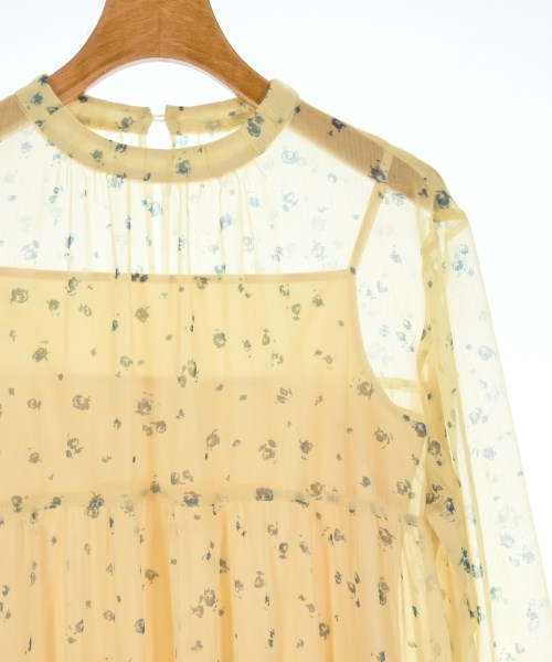 emmi atelier ชุดเดรส