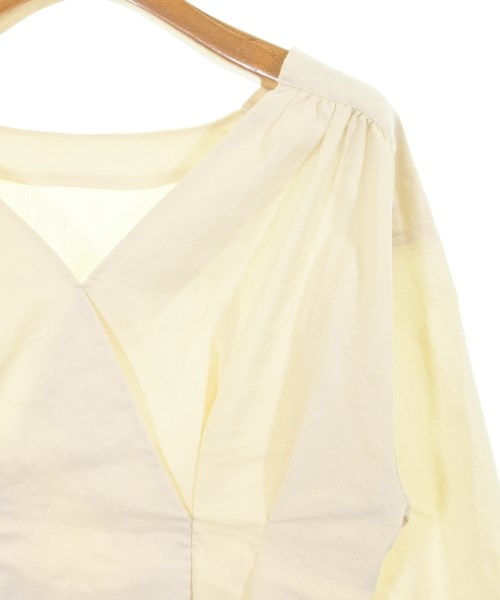 emmi atelier เสื้อสตรี