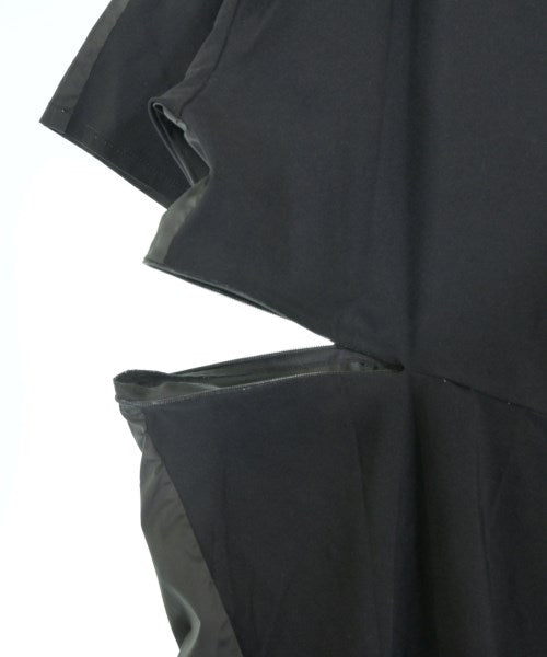 emmi atelier ชุดเดรส