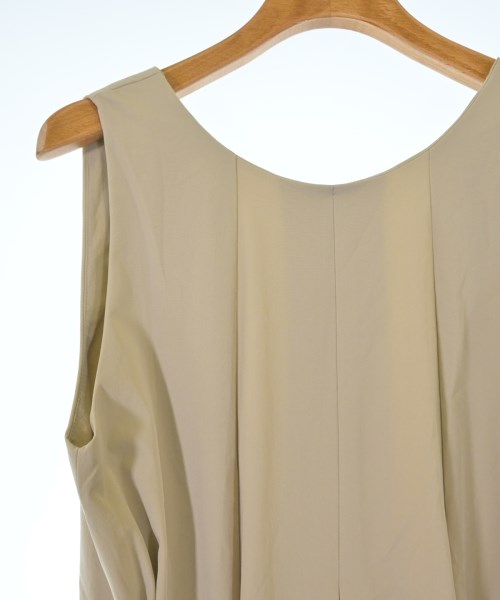 emmi atelier ชุดเอี๊ยม/เสื้อคลุมหลวมๆ/จั๊มสูท