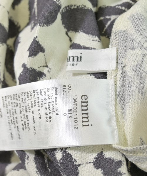 emmi atelier ชุดเดรส