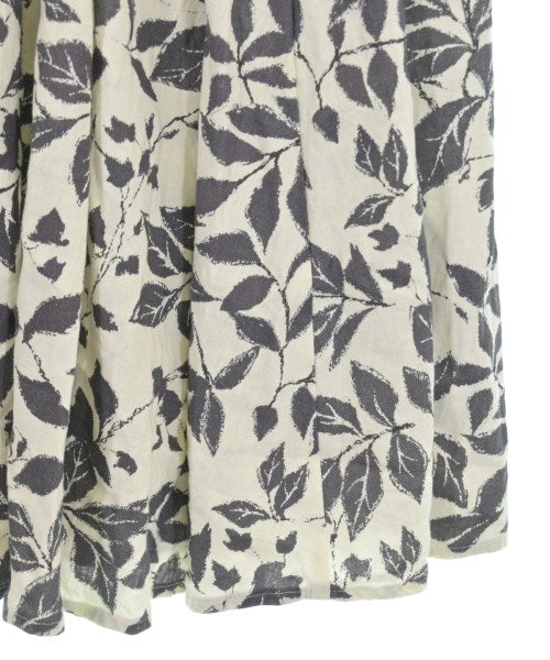 emmi atelier ชุดเดรส