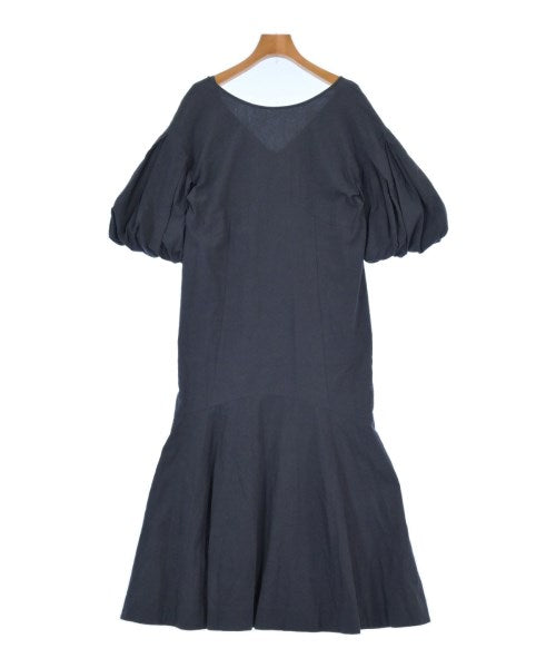 emmi atelier ชุดเดรส