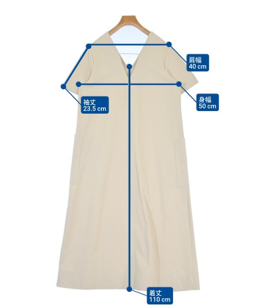 emmi atelier ชุดเดรส