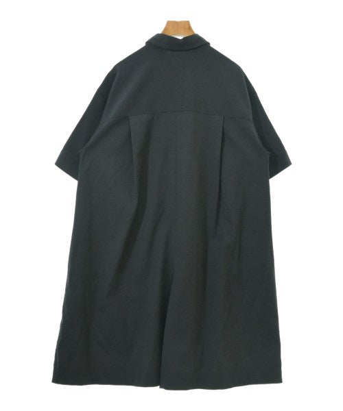 emmi atelier ชุดเอี๊ยม/เสื้อคลุมหลวมๆ/จั๊มสูท
