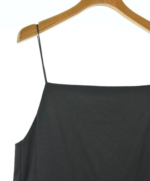 emmi atelier ชุดเดรส