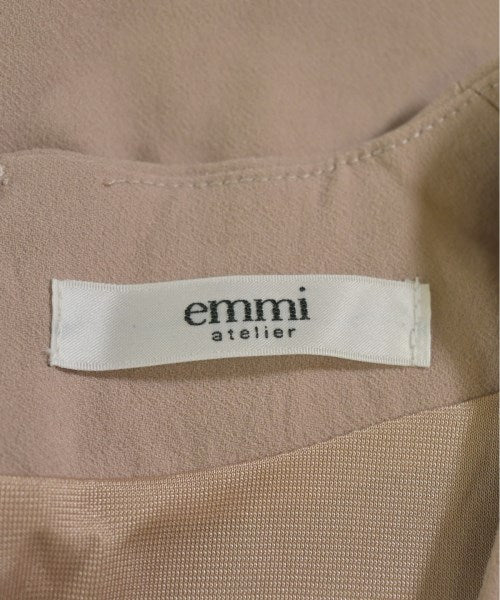 emmi atelier ชุดเอี๊ยม/เสื้อคลุมหลวมๆ/จั๊มสูท