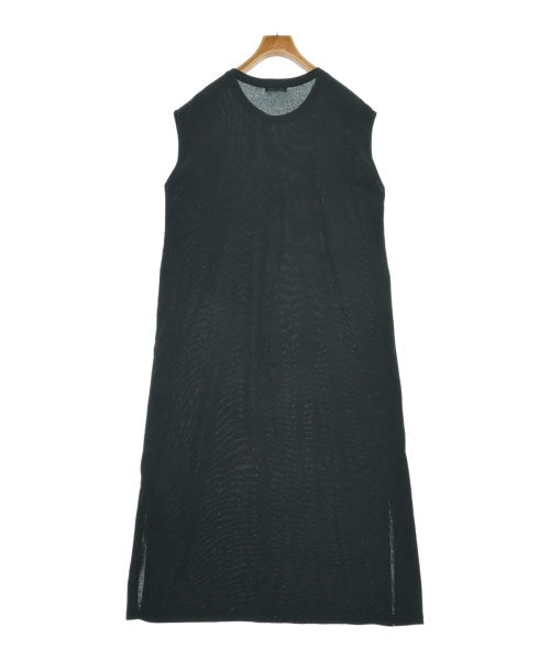 emmi atelier ชุดเดรส