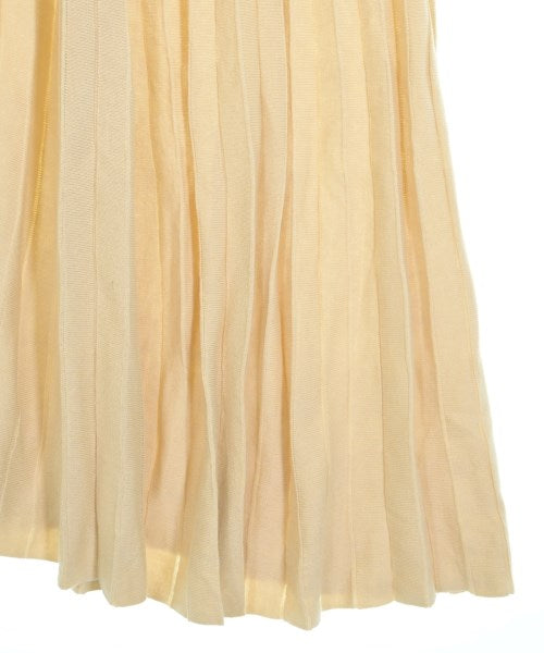 emmi atelier ชุดเดรส