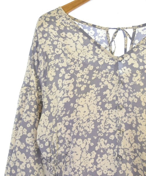 emmi atelier ชุดเดรส