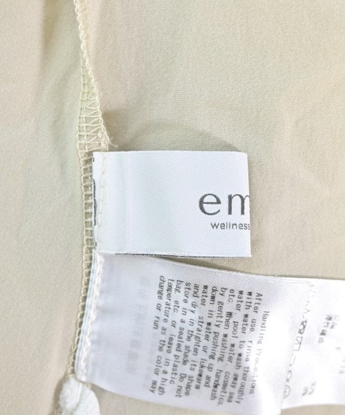 emmi atelier เสื้อลำลอง