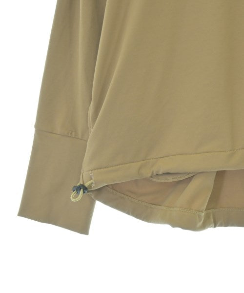 emmi atelier เสื้อยืด/เสื้อท็อปส์