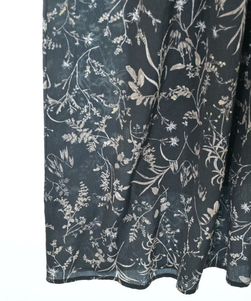 emmi atelier ชุดเดรส